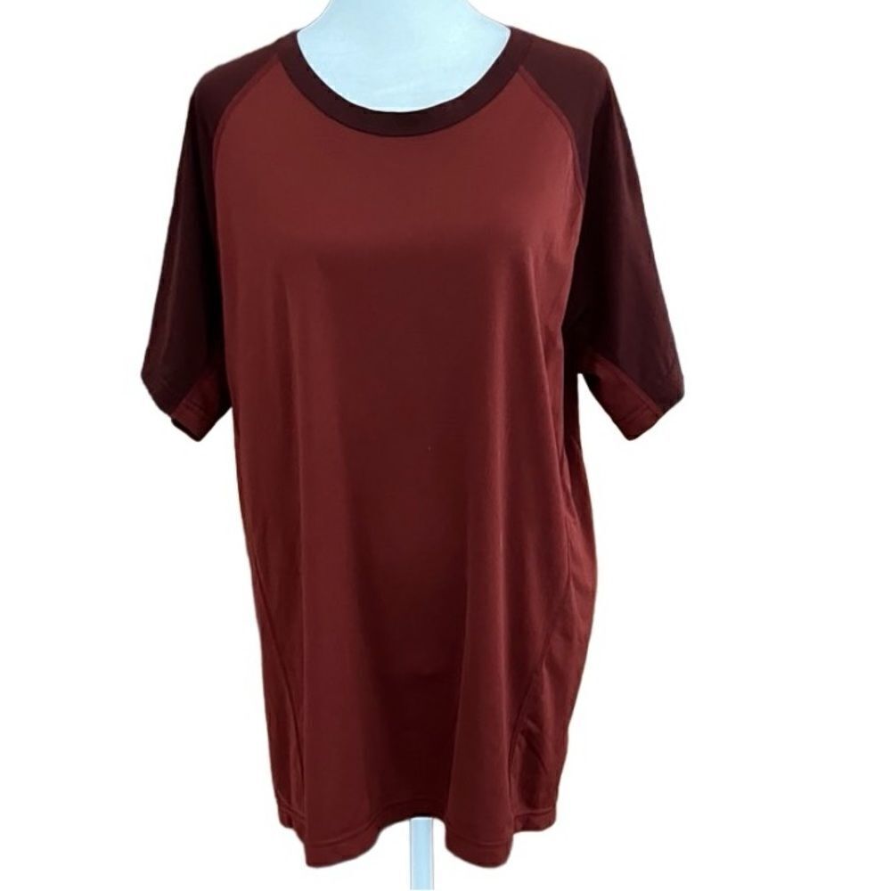 Mountain Hardwear 100% polyester ringer style shirt, size L
